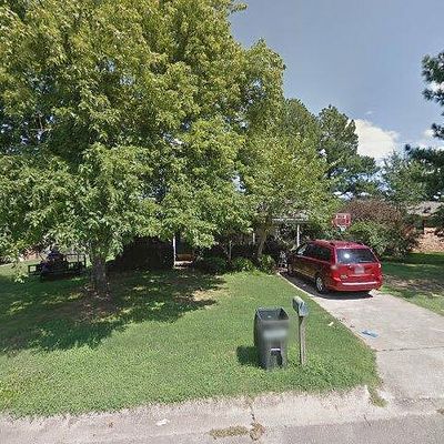 906 Jayson St, Searcy, AR 72143