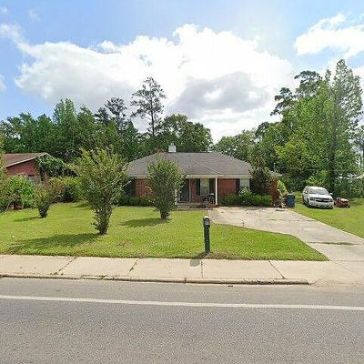 906 Saint Nicholas Ave, Brewton, AL 36426