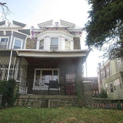 906 W Duncannon Ave, Philadelphia, PA 19141