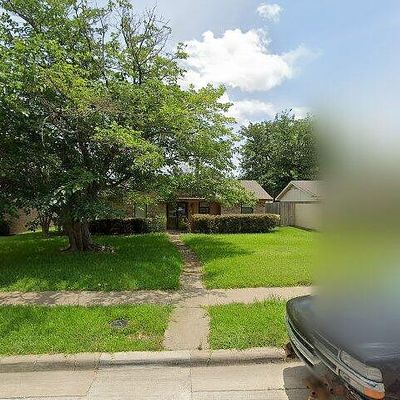 906 Waikiki Dr, Garland, TX 75043