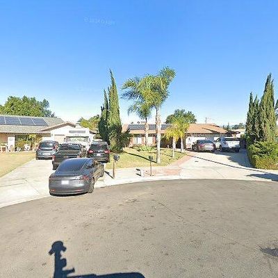 9067 Williams Ct, Fontana, CA 92335