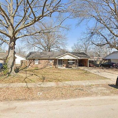 907 Briarcliff Rd, West Memphis, AR 72301