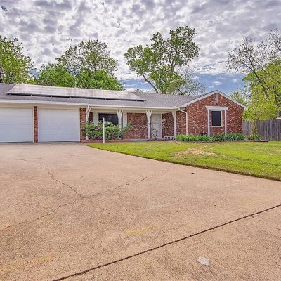 907 Pontiac Ct, Arlington, TX 76013