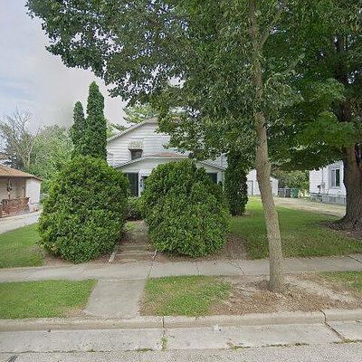 908 E Maple St, Horicon, WI 53032