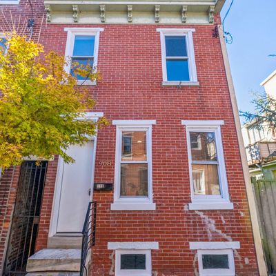 908 S Bodine St, Philadelphia, PA 19147