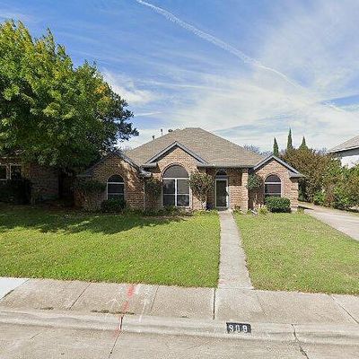 909 Twin Creek Dr, Desoto, TX 75115