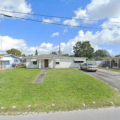 91 Bahman Ave, Opa Locka, FL 33054