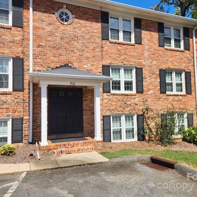 910 Mcalway Road, Charlotte, NC 28211