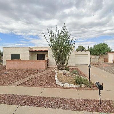 910 S La Bellota, Green Valley, AZ 85614