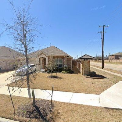 9102 Fieldview Ct, Arlington, TX 76002