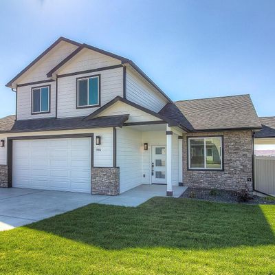 9106 Hawthorne Dr, Yakima, WA 98908