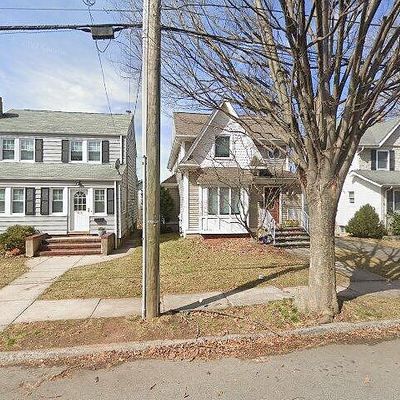 912 Lincoln Pl, Teaneck, NJ 07666