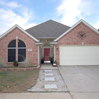 9128 Saranac Trl, Fort Worth, TX 76118