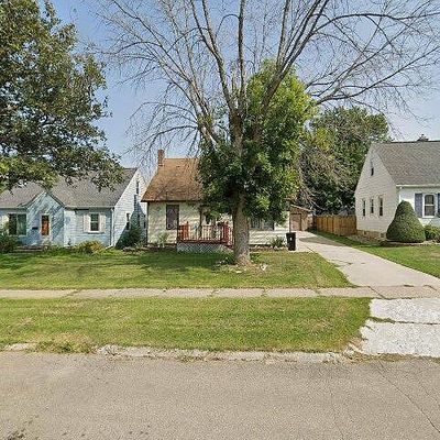 914 S 9 Th Ave, Marshalltown, IA 50158