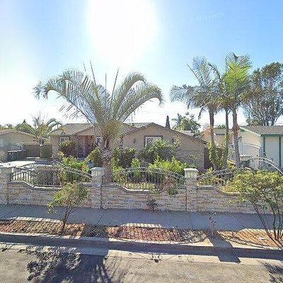 914 Toddy St, Santa Ana, CA 92703