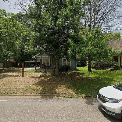 915 N Pacific St, Mineola, TX 75773