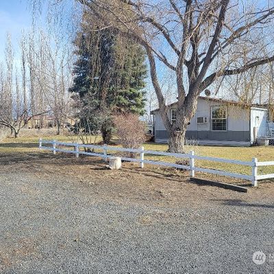 915 Ne 18.8 Road, Soap Lake, WA 98851