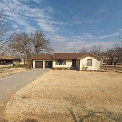 915 W C St, Eldorado, OK 73537