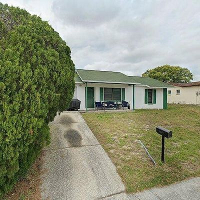 9153 Richwood Ln, Port Richey, FL 34668