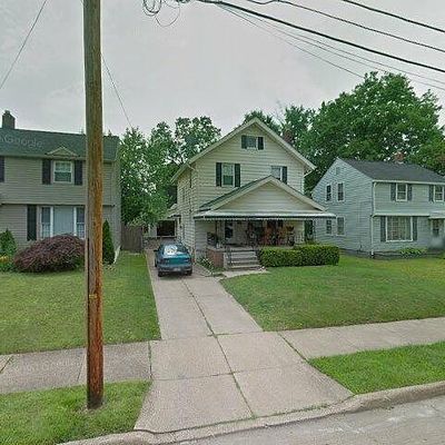 916 Davies Ave, Akron, OH 44306