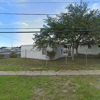 916 Columbus Ave, Melbourne, FL 32901