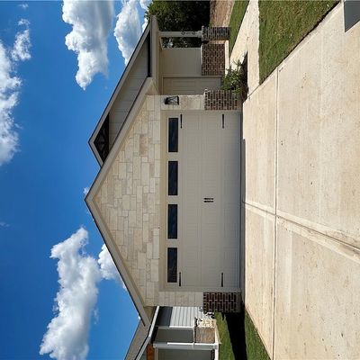 916 Fork Court, College Station, TX 77845