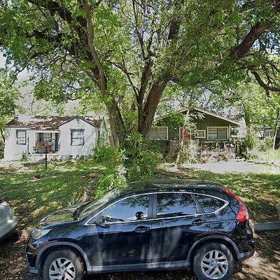 916 Gene Johnson St, Austin, TX 78751