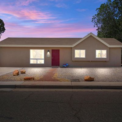 917 Carol St Ne, Albuquerque, NM 87112