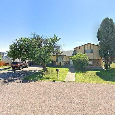 918 Shay Ln, Pueblo, CO 81006