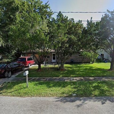 9759 Sibbald Rd, Jacksonville, FL 32208