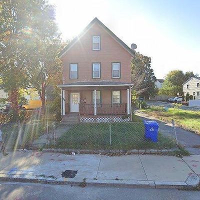 976 River St, Hyde Park, MA 02136