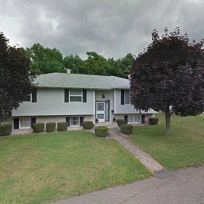 979 Meade Ct, Hazleton, PA 18201