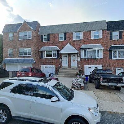 9842 Garvey Dr, Philadelphia, PA 19114