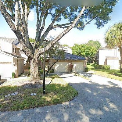 9844 Nw 1 St Ct, Plantation, FL 33324