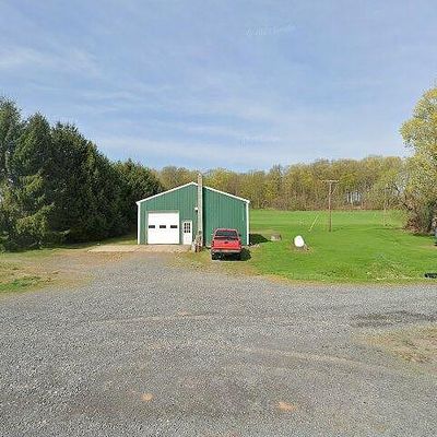 9886 Oakland Rd, Weedsport, NY 13166