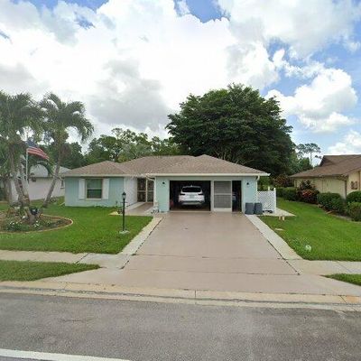 989 Charlemagne Blvd, Naples, FL 34112