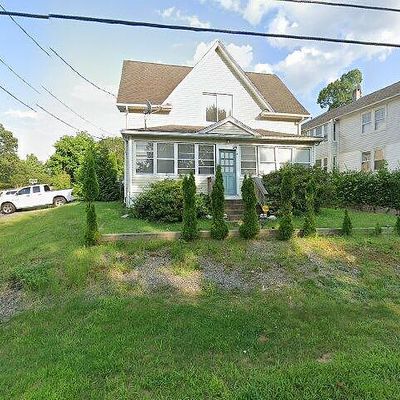 99 Hunters Ave, Taftville, CT 06380