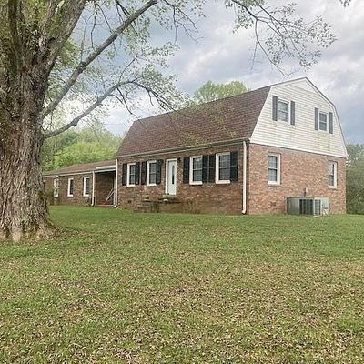 990 E Piney Rd, Dickson, TN 37055