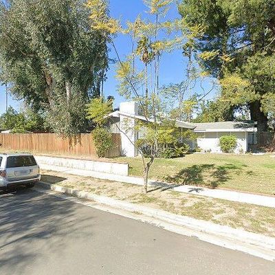 9931 Comanche Ave, Chatsworth, CA 91311