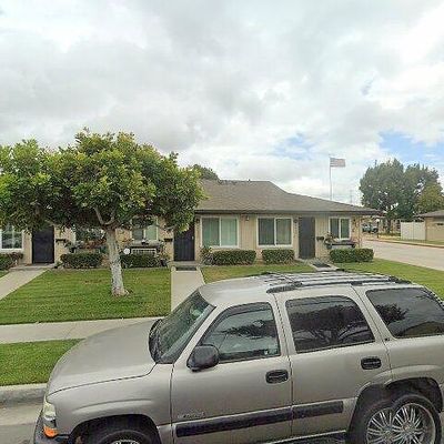 9932 Cedar St, Bellflower, CA 90706