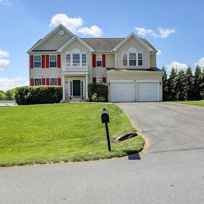 998 Alandale Dr, Chambersburg, PA 17202