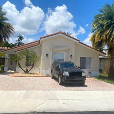 Address Withheld, Miami, FL 33196