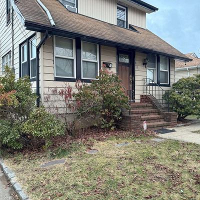 Address Withheld By Seller, Floral Park, NY 11001