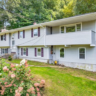 Address Withheld By Seller, Montville, CT 06382