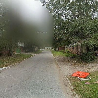 Danson St, Jacksonville, FL 32209