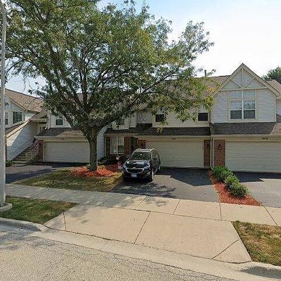 95 Ione Dr #C, South Elgin, IL 60177