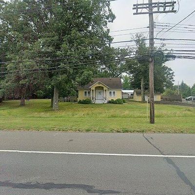 950 State Route 33 E, Monroe Township, NJ 08831