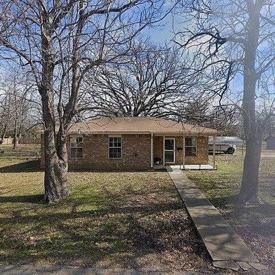 951 Se 7 Th St, Cooper, TX 75432