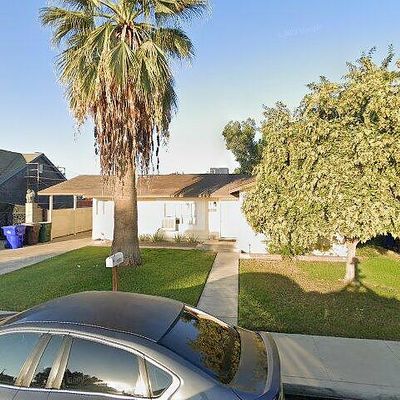 951 S Klein Ave, Reedley, CA 93654