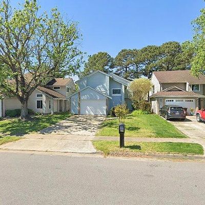 953 Lord Dunmore Dr, Virginia Beach, VA 23464